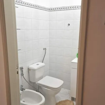 Single In T4 Cacilas