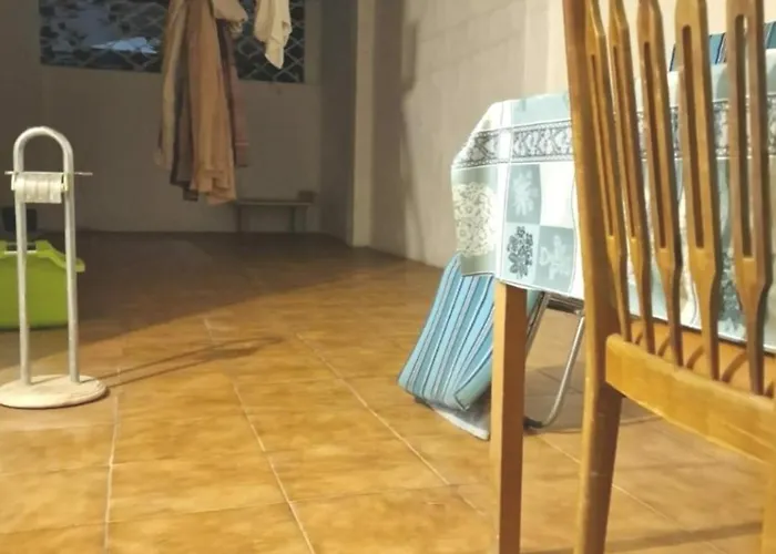 Séjour chez l'habitant Single In T4 Cacilas Almada