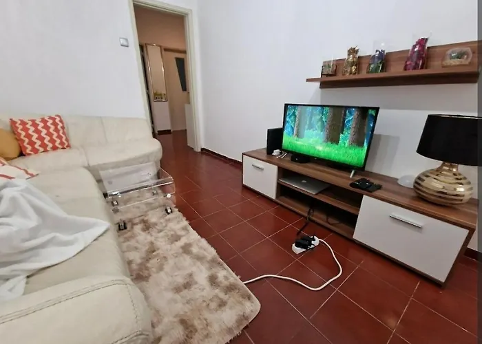 Séjour chez l'habitant Single In T4 Cacilas *