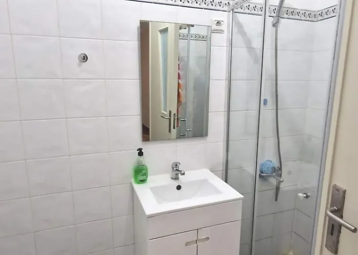 Séjour chez l'habitant Single In T4 Cacilas Almada