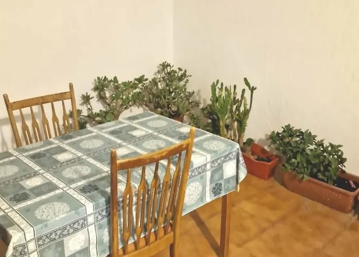 Séjour chez l'habitant Single In T4 Cacilas *